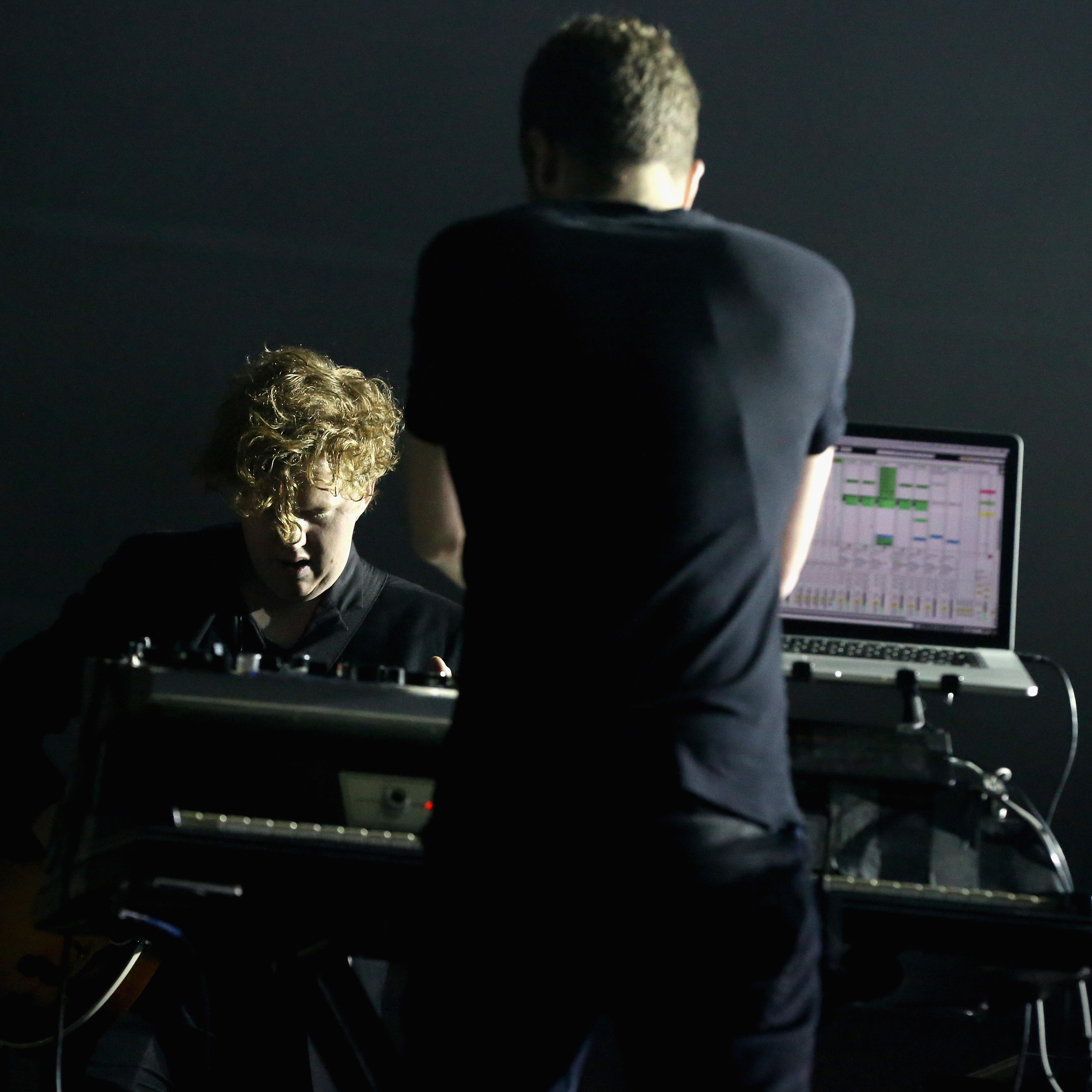 Darkside live